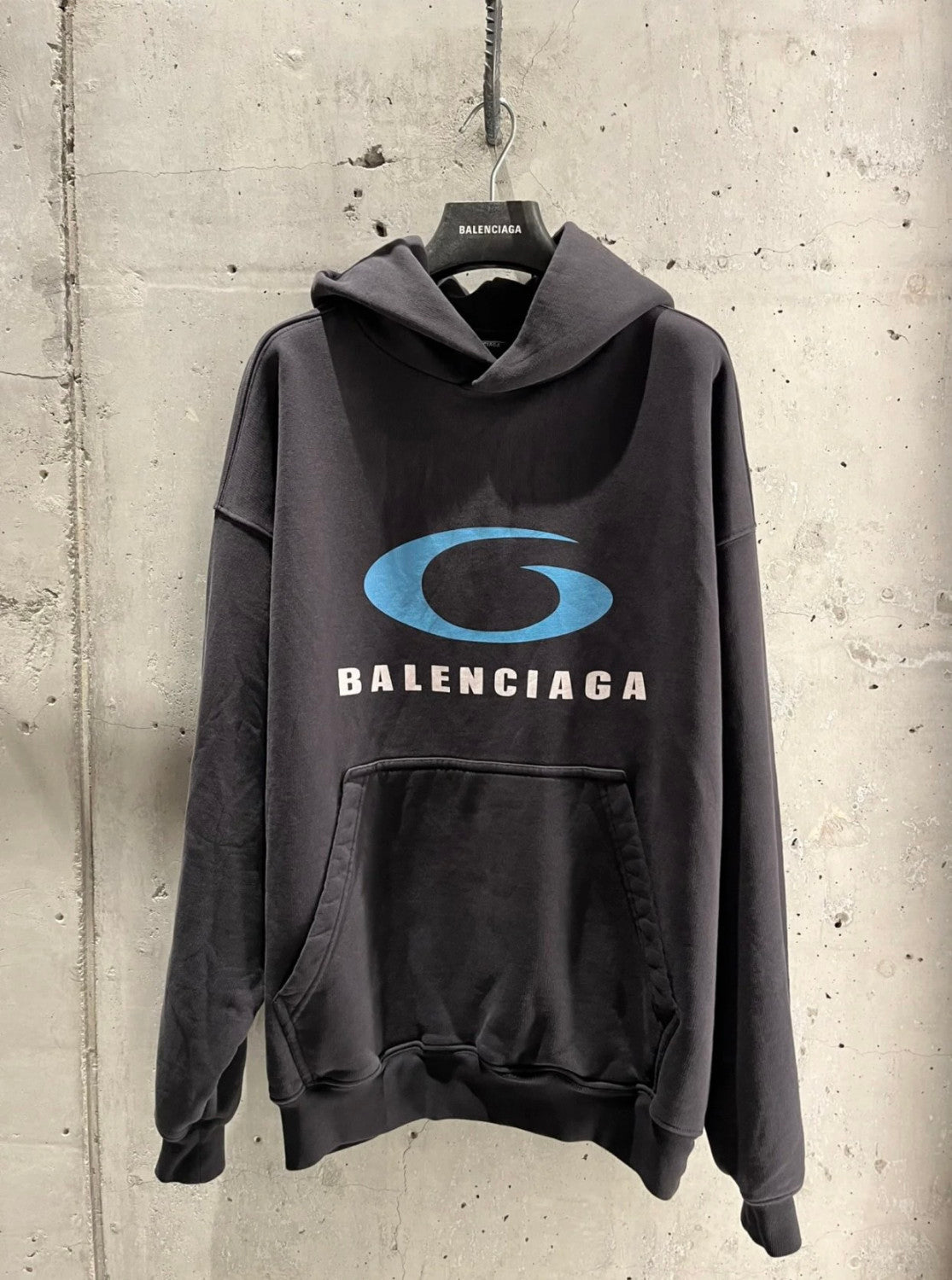 Balenciaga Men's Loop Sports Icon Hoodie Medium Fit in Black #335764