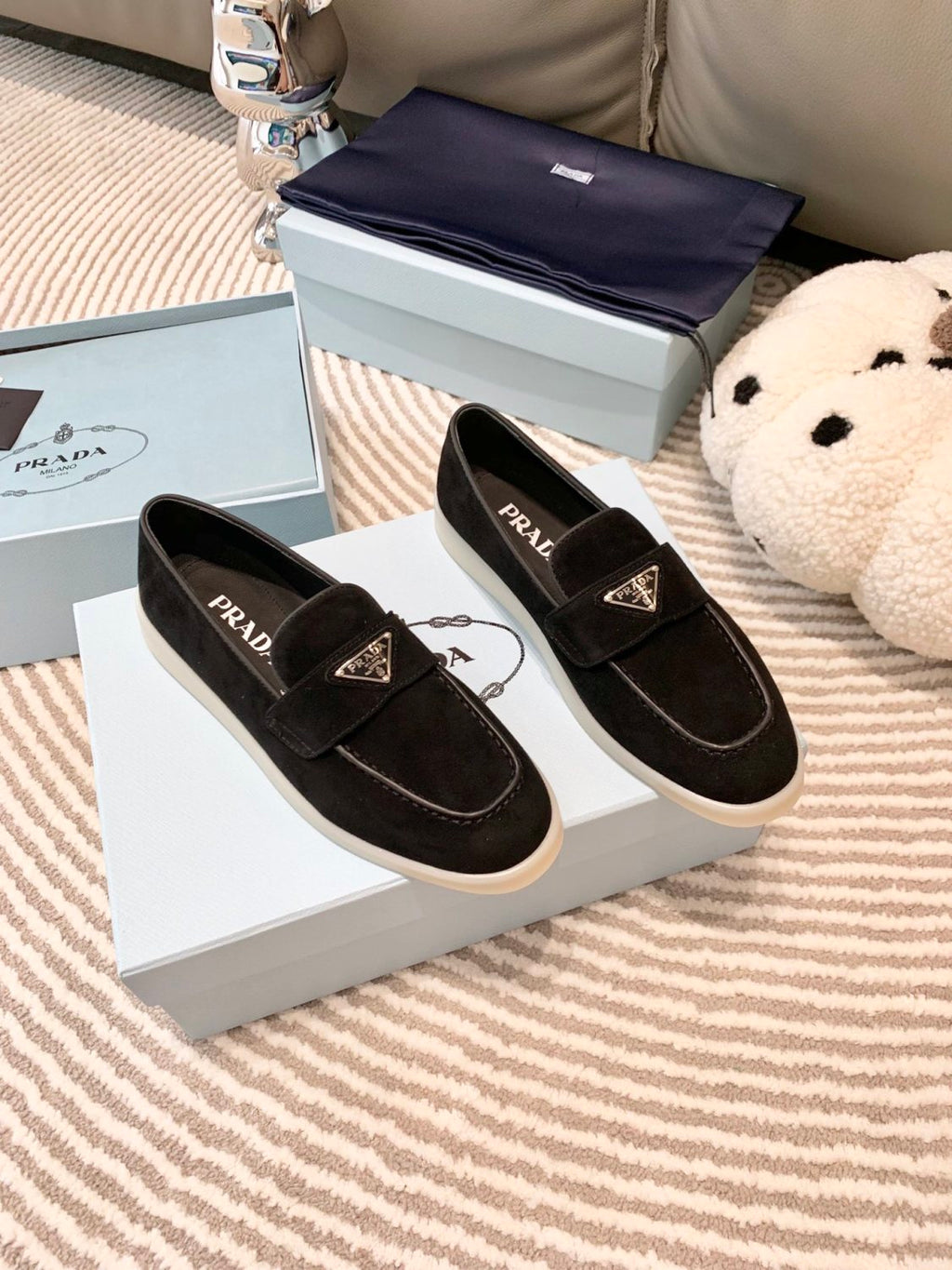 Prada Men's And Women's Spring/Summer Solid Color Fashionable Casual Round Toe Slip On Loafers In Cow Suede With Triangular Logo Shoes #78267