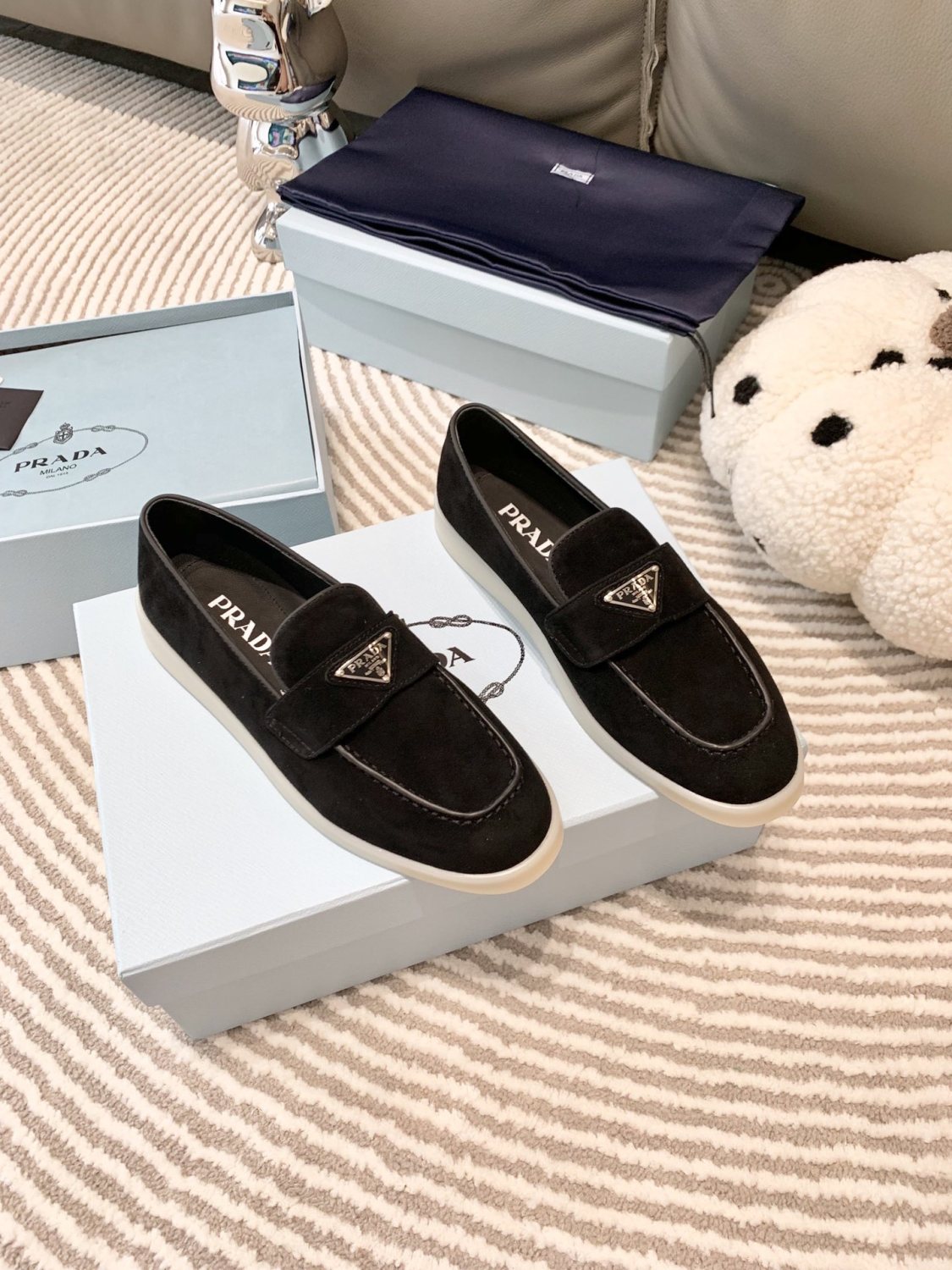 Prada Men's And Women's Spring/Summer Solid Color Fashionable Casual Round Toe Slip On Loafers In Cow Suede With Triangular Logo Shoes #78267