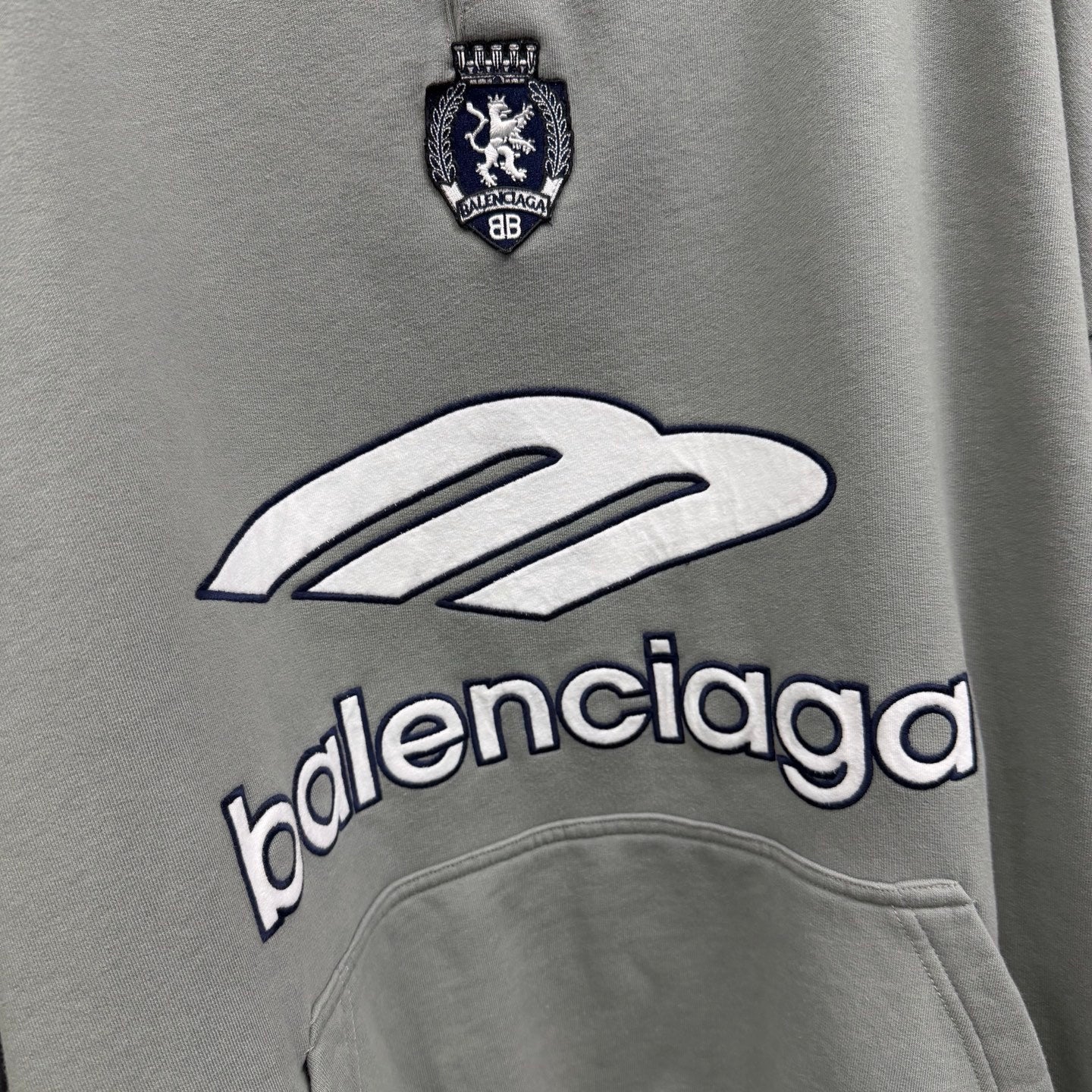 Balenciaga Top-quality Version Men's 3b Football Polo Hoodie in Grey white #336845