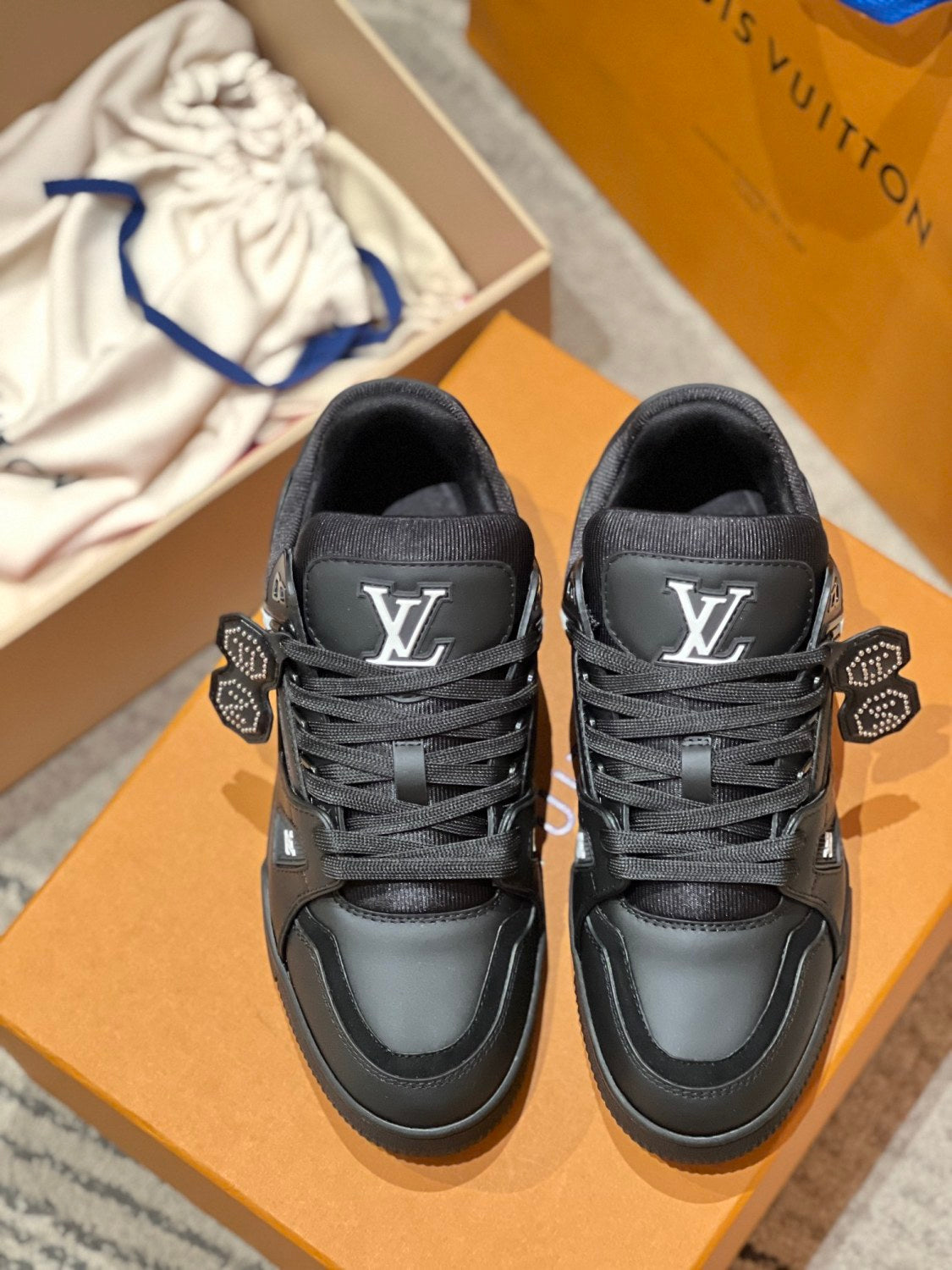 Louis Vuitton LV TRAINER Men's And Women's Classic Fashion Casual Cowhide Round Toe Lace Up Low Top Sneakers Shoes #78219