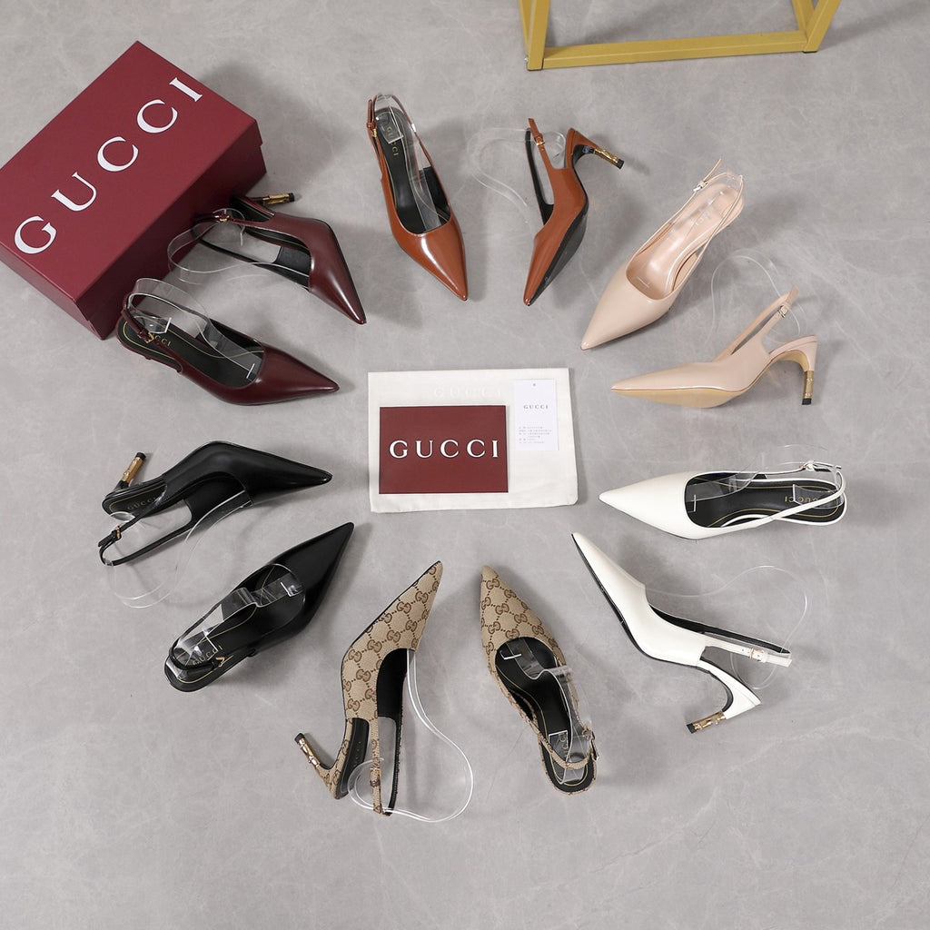 Gucci Cowhide Chain Decoration Horseshoe Heel Sandals #387647