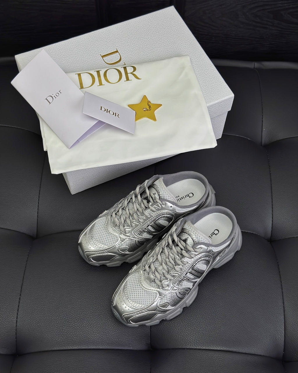 Dior Chrono Men's And Women's Spring And Autumn Color Block Round Toe Lace-up Slip-on Shoes. Made Of Mesh Fabric With Low-top Design Shoes #78134