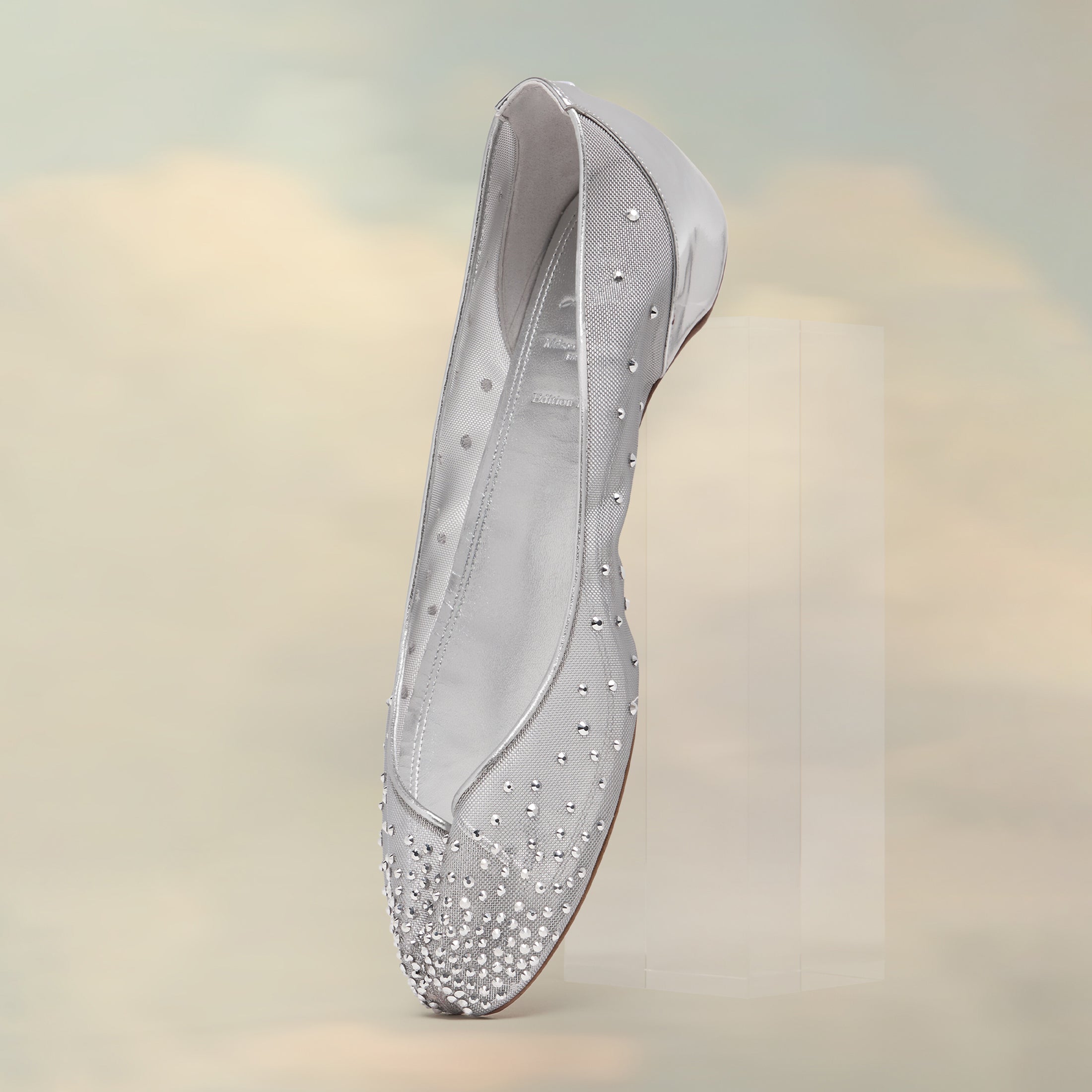 Christian Louboutin X Maison Margiela Women's Spring And Summer Mesh Drill Split-toe Flat Shoes Temperament Luxury Red Bottom Within The High Single Shoes Ngvp #1598