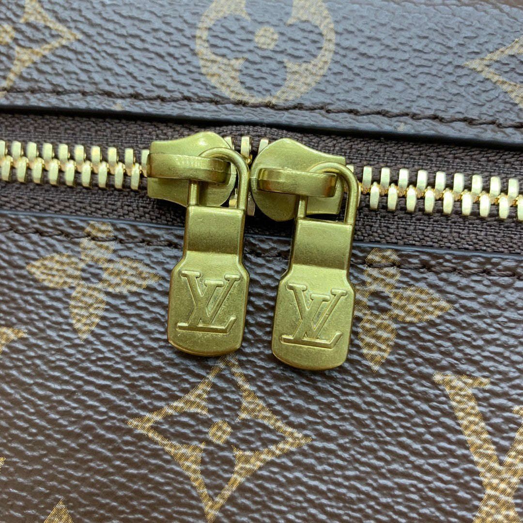 Louis Vuitton Nice Makeup Bag  Lv Classic Monogram Mini Makeup Clutchzipper Closure Water-resistant Canvas With Coated Lining  Stylish Vacation Bag Bags M44495 #195933