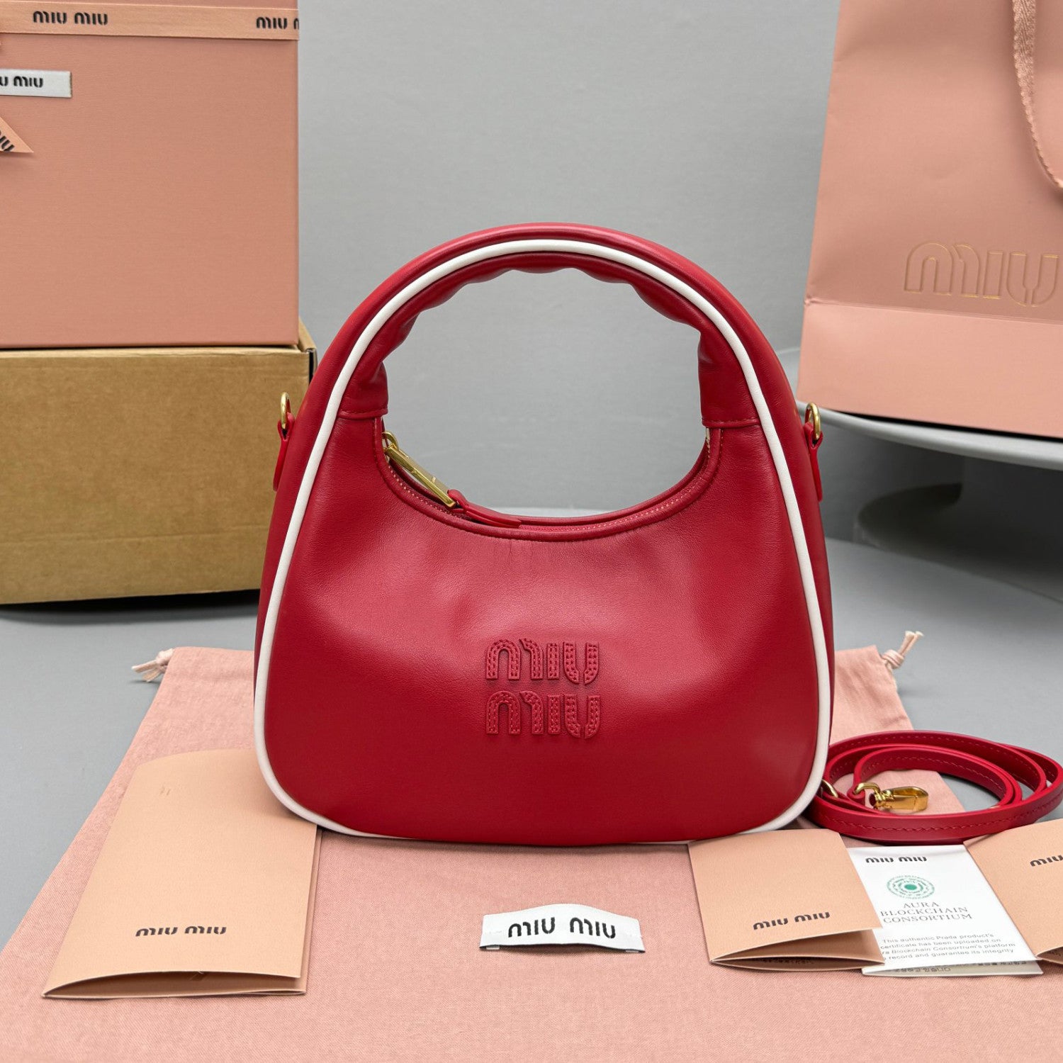 MiuMiu Wander Women's Zipper Closure Quilted Napa Leather Shoulder Crossbody Handbag Bag Bags #76557