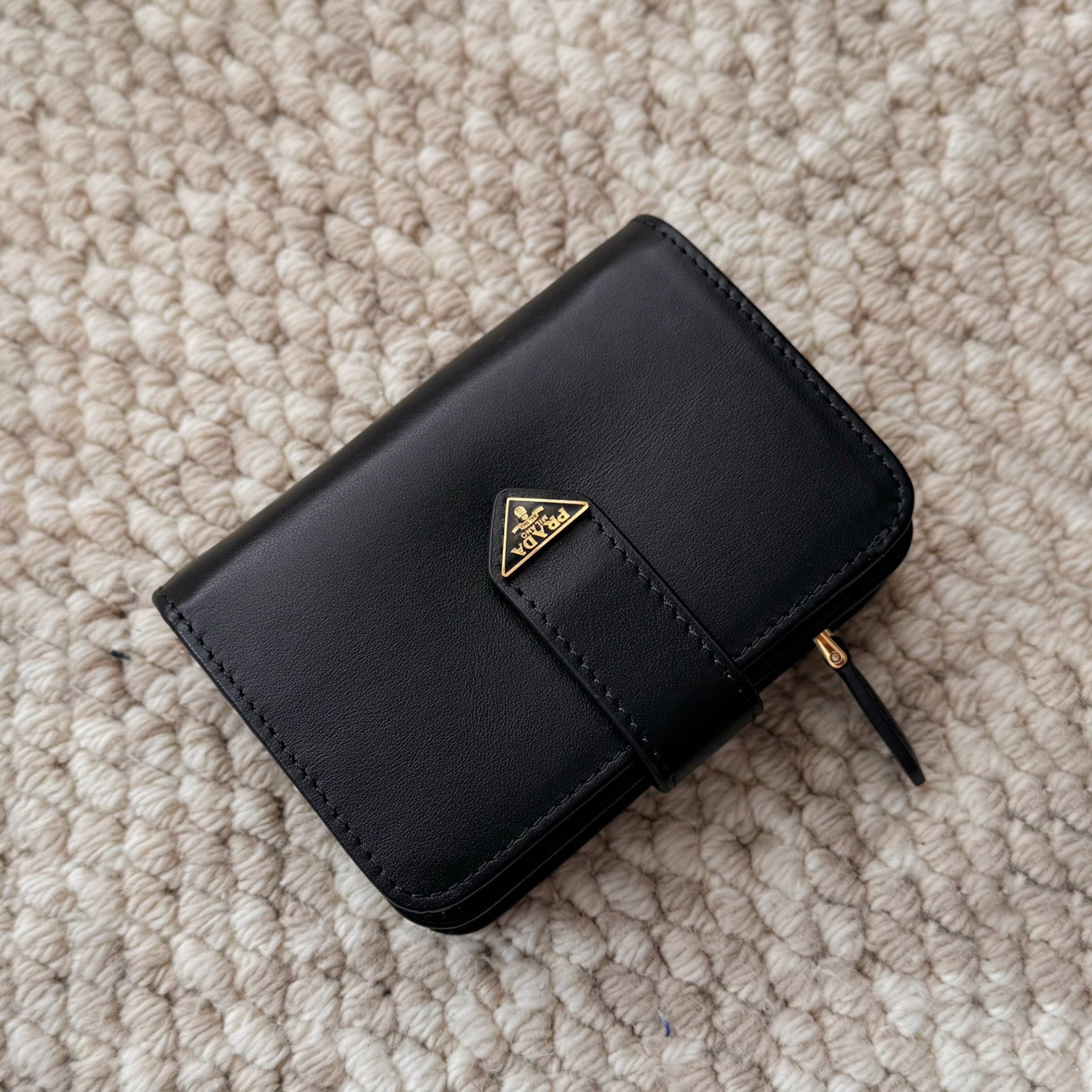 Prada Men's Triangle Logo Black Leather Coin Purse Card Case Bag Bags #75361