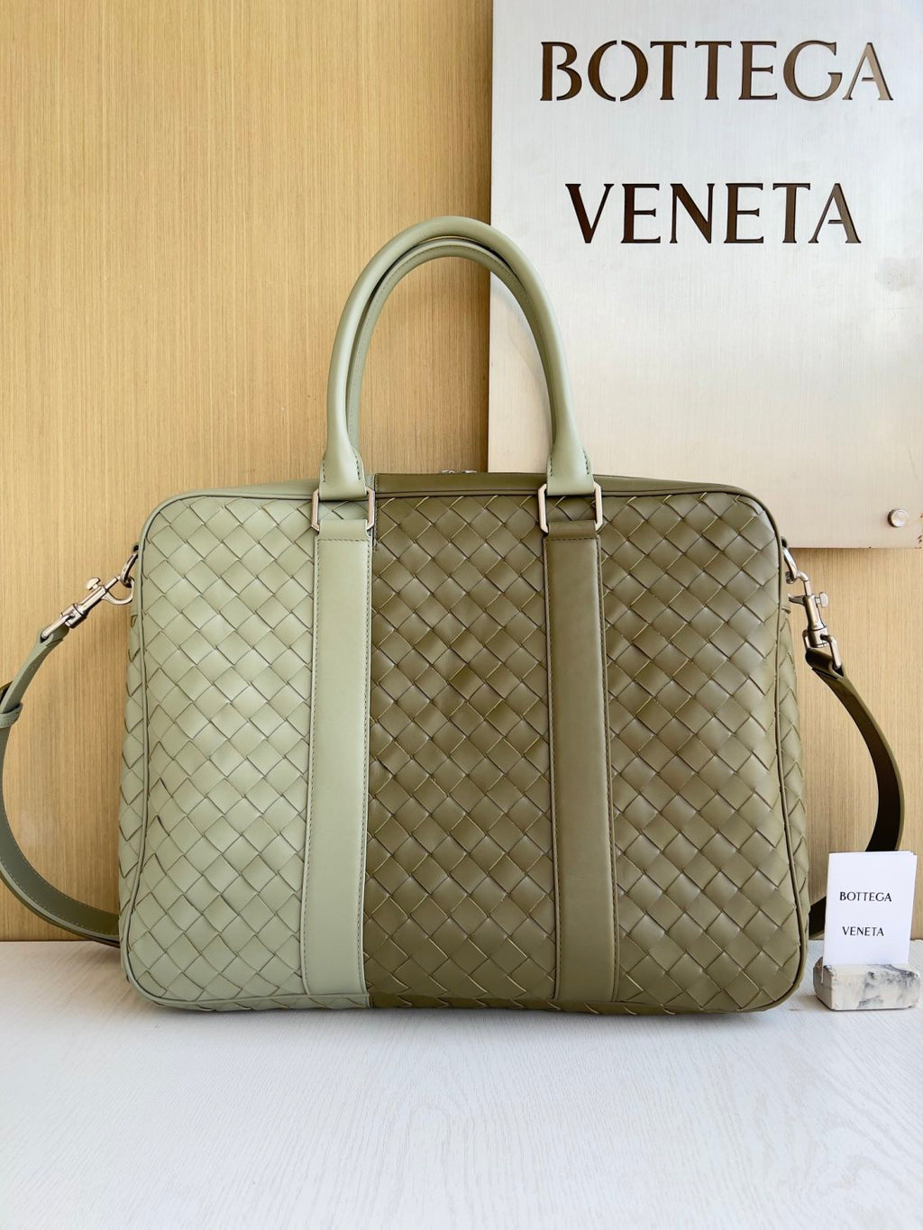 Bottega Veneta Intrecciato Men's Two Tone Adjustable Detachable Shoulder Strap Woven Calfskin Briefcase Handbag Bag Bags #77474