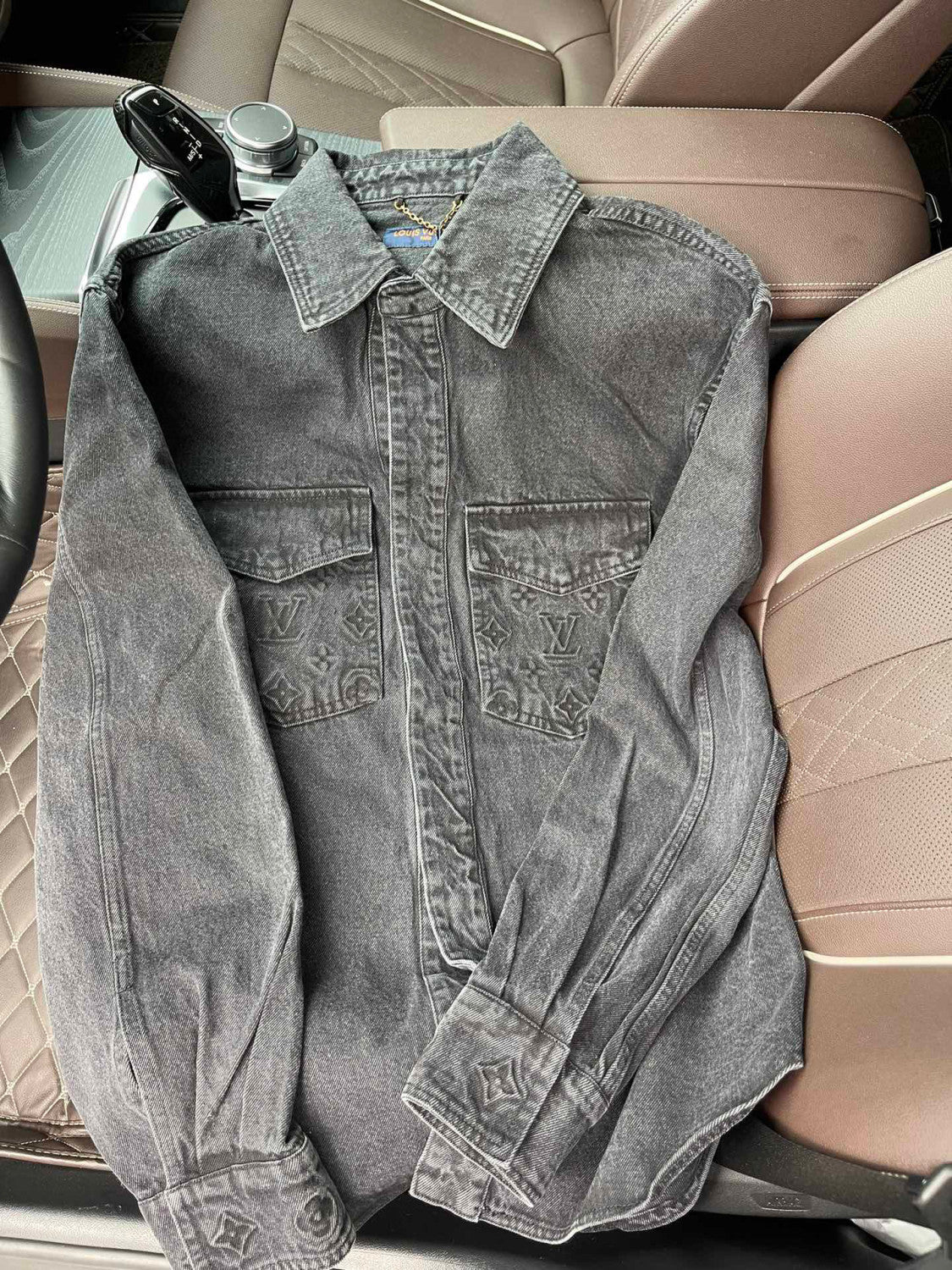 Louis Vuitton Men's Fall/Winter Three-dimensional Embossed Pocket Denim Jacket Pants Set Suit #97227