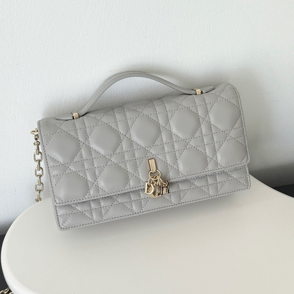 Dior Miss My Dior Minimalist Elegant Flap Bag with D.I.O.R. Charm Fashionable Casual Chain-Strap Flap Bag in Lambskin Bags S0980ONMJ_M900 #197188