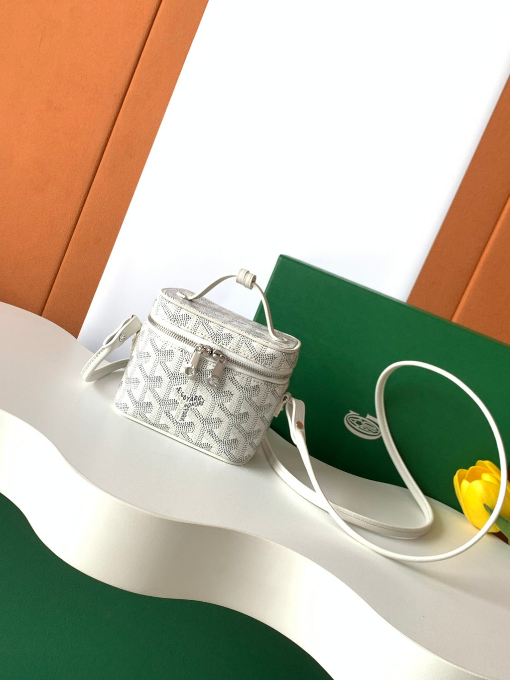 Goyard Muse Nano Women's Fashion Classic Color-Block Zipper Closure Adjustable Strap Leather Mini Makeup Bag Shoulder Bag Crossbody Bag Bags MUSEVANANTY10CL10P #79551
