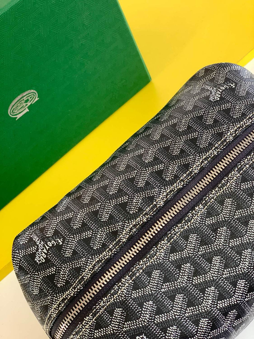 GOYARD Bowling 25 Men's and Women's Y-shaped Old-fashioned Full-print Zipper Leather Handbag Makeup Bag Bags #77132