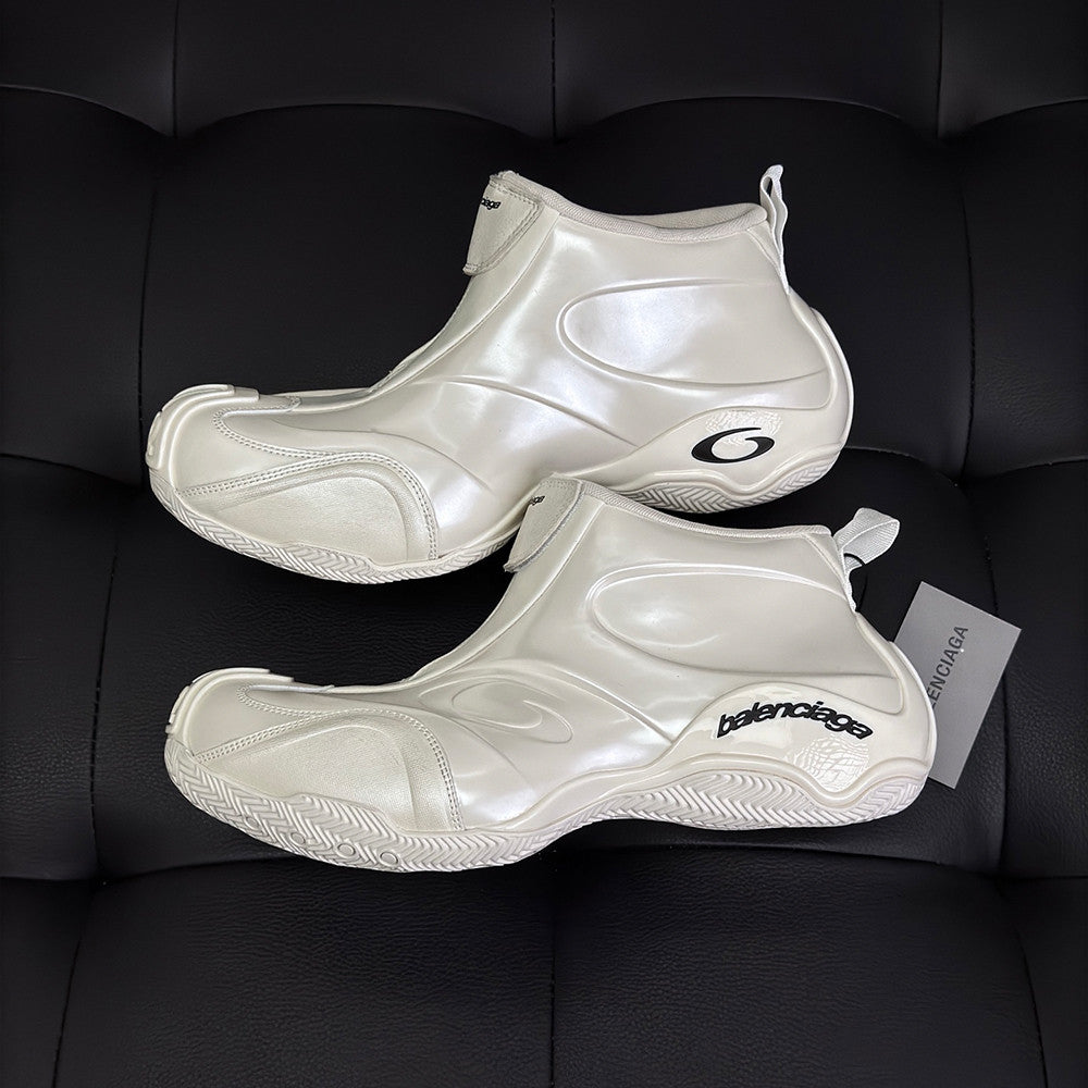 Balenciaga Basketball White Distressed Round Toe Zipper Basketball Shoes #332802