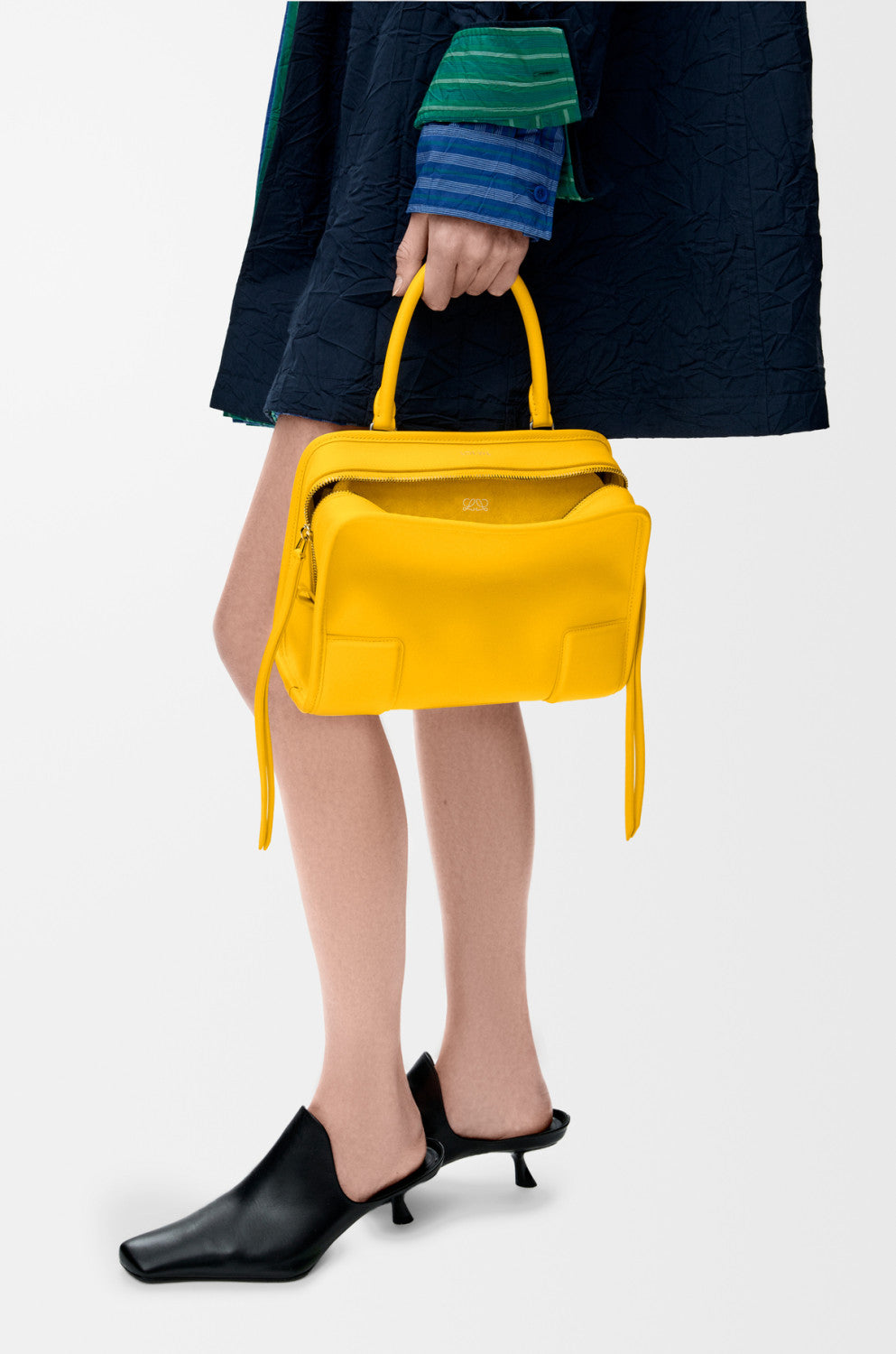 Loewe Small Amazona Handbag Shoulder Bag Crossbody Bag Minimalist Two-tone Suede Handbag Small Square Bag A039as0x02 #82973A