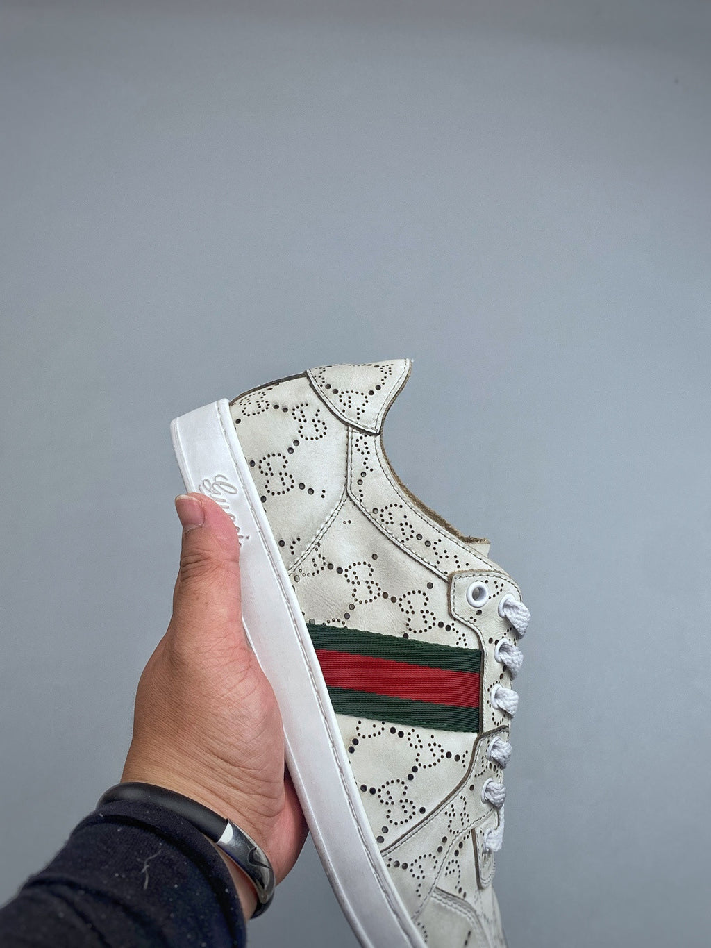 GUCCI Men's Stretch Low-top Sneaker in Sand and  GG canvas #383928