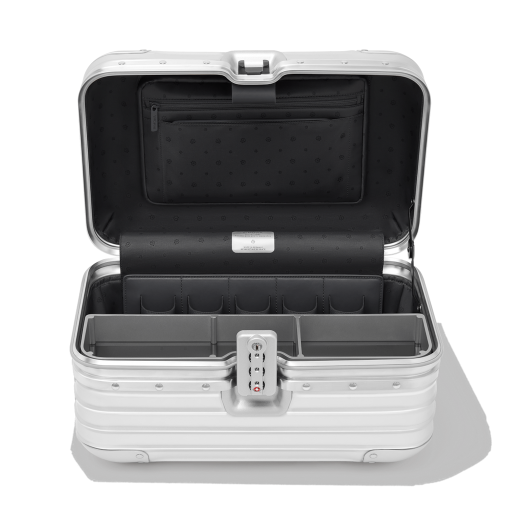 RIMOWA Aluminum Travel Vanity Case in Silver #379431