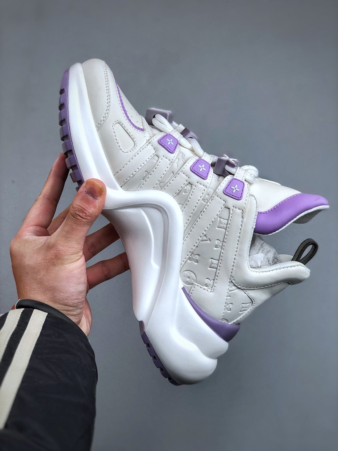 LOUIS VUITTON  LV Archlight Sneaker #376331