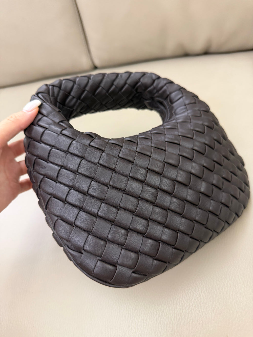 Bottega Veneta Mini Veneta Handbag Intrecciato-woven Fashionable Clutch Bag Solid Colour 867031V66V07258 #197545