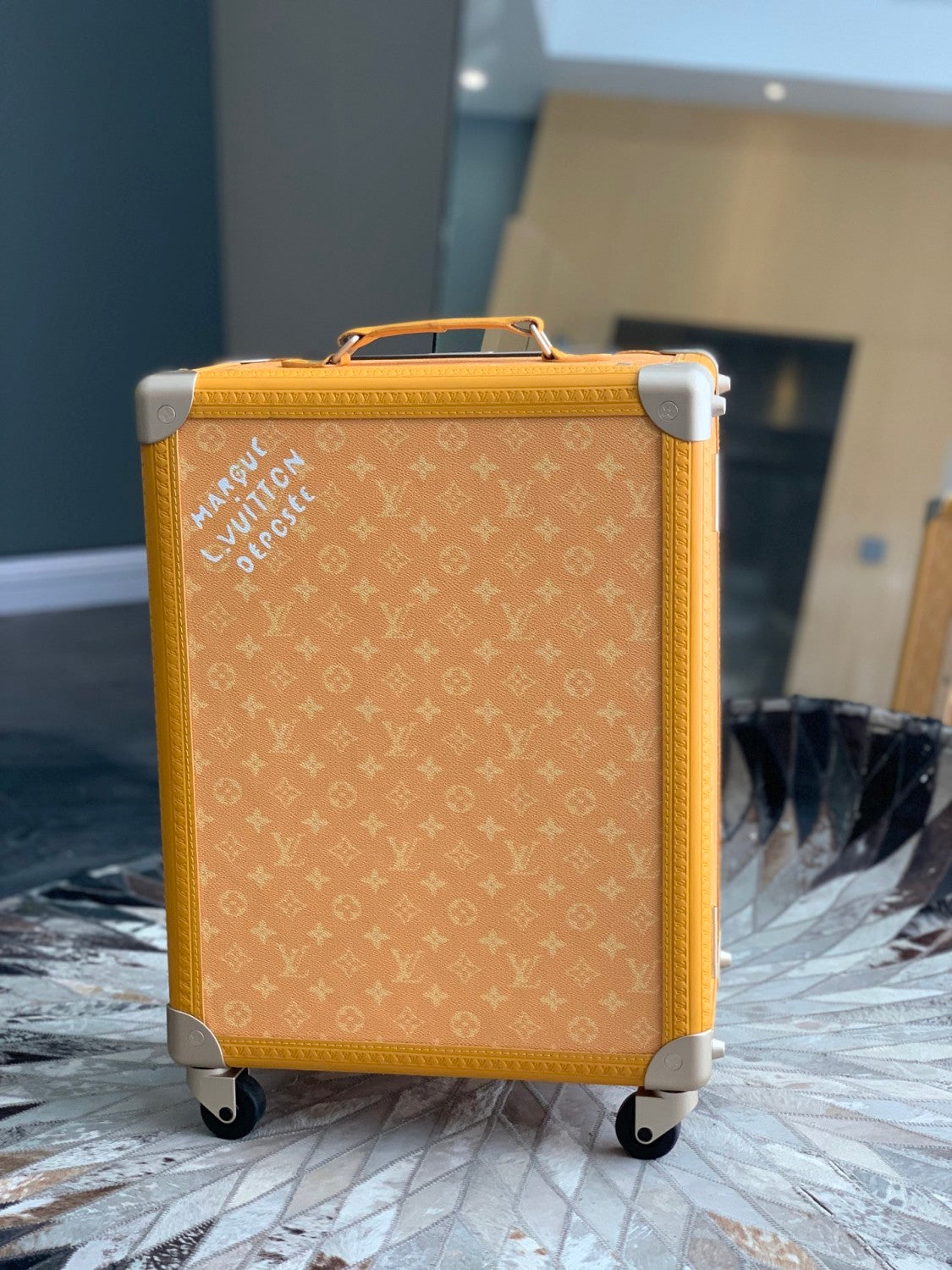 Louis Vuitton Rolling Trunk Men's and Women's Alphabet Logo Printed Solid Color Leather Trolley Case Luggage Bag Bags #76154
