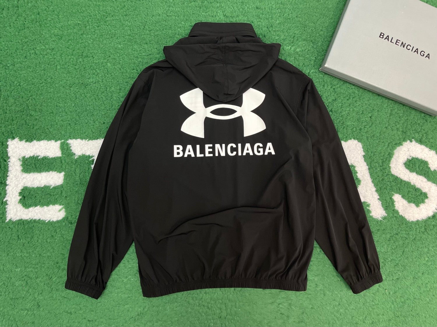 Balenciaga Men's And Women's Spring and Autumn Solid Color Letter Printed Hooded Regular Fit Long Sleeve Jacket #75519