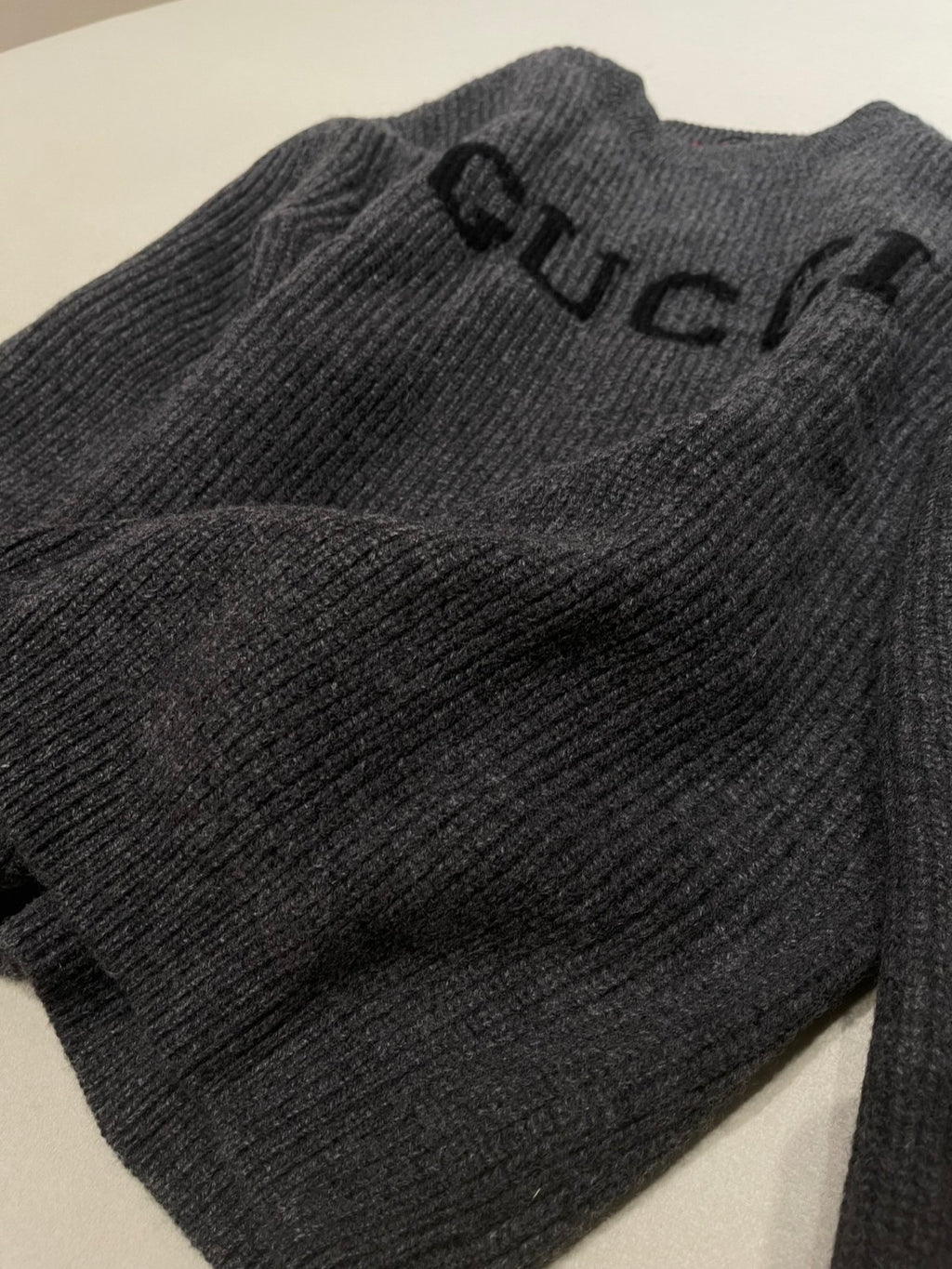 Gucci Wool Cashmere Rib Knit Sweater in Dark Grey and Black #332663