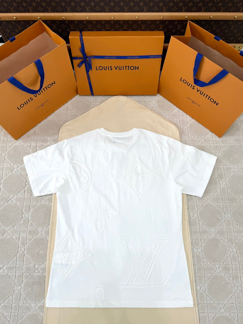 Louis Vuitton Men's Summer Embroidery Pattern Printed Solid Color Round Neck Cotton Short Sleeve T-Shirt #75389