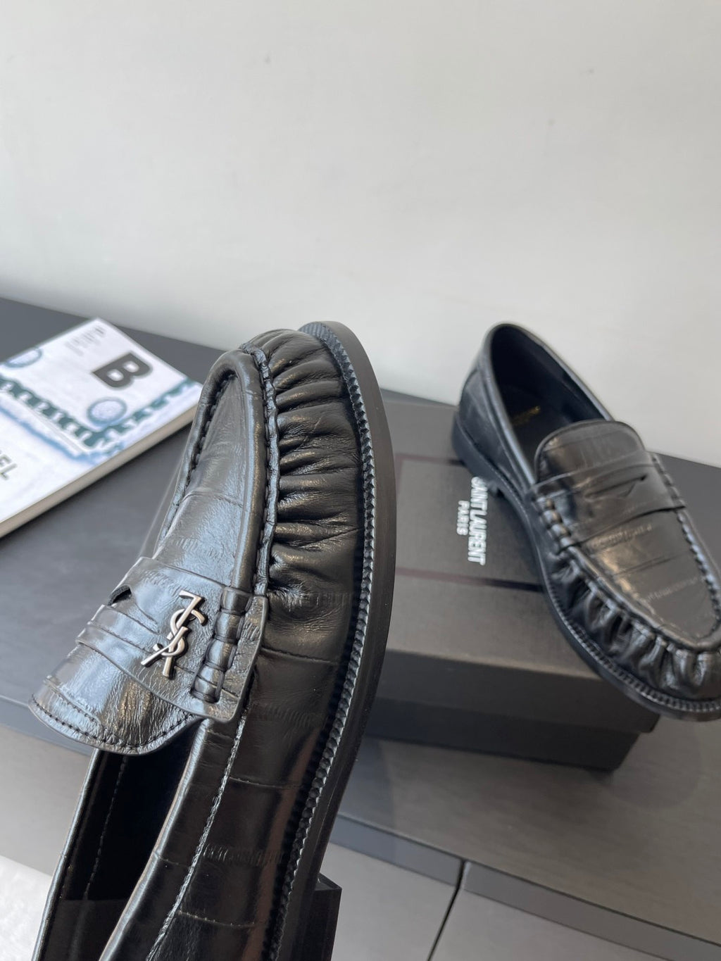 Saint Laurent Women's Four Seasons Solid Color Round Toe Low Top Flat Heel Loafers Leather Casual Shoes #81342