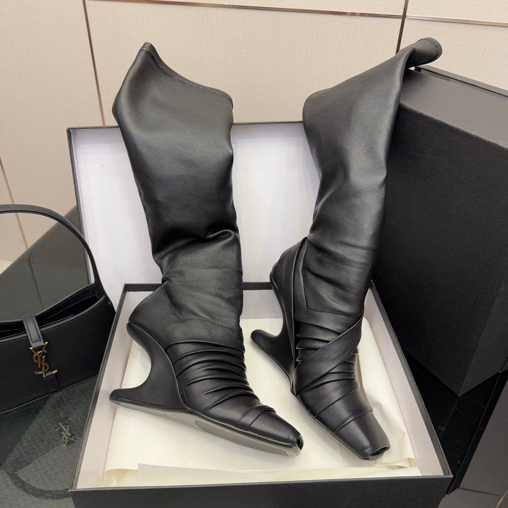Rick Owens Women's Fall/Winter Fashion Classic Leather Booties Cowhide and Sheepskin Blend in Brown Lambskin Fishmouth Square Toe Design Fur Trimmed Panels Long Boots Shoes #79497