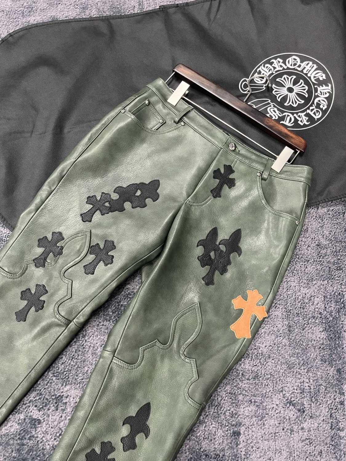 Chrome Hearts Men's Fall/Winter Dark Green Calfskin Leather Patch Embroidered Pants #99894
