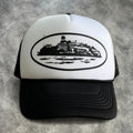 Corteiz Alcatraz Trucker Cap Black/White