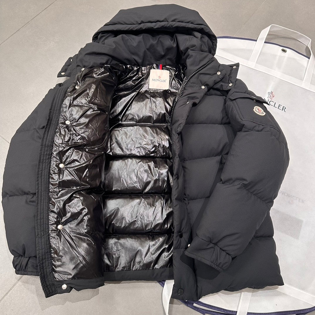 Moncler Men's Winter Solid Color Hooded Zipper Long Sleeve Puffer Down Jacket #73863