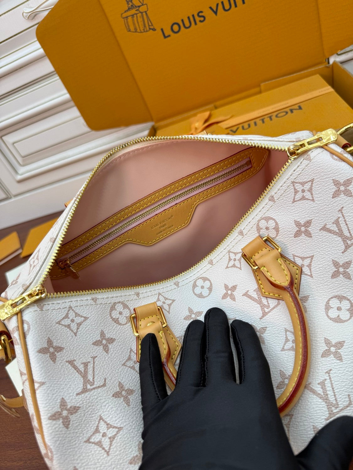 Louis Vuitton SPEEDY SOFT 30 LUCKY Women's Fashion Classic Logo Print Coated Canvas Shoulder Bag Handbag Crossbody Bag Bags M15108 #78412
