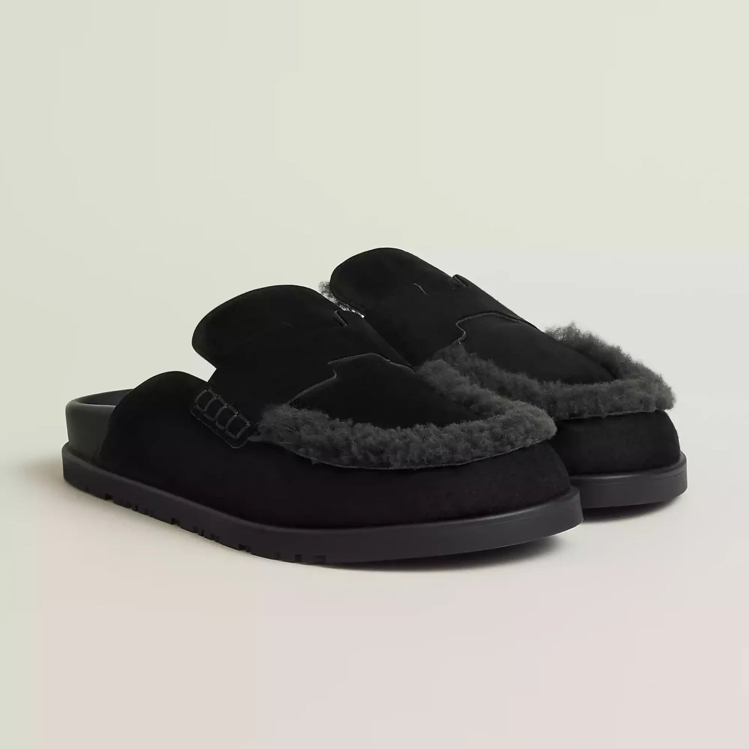 Hermès  Women's Go Mules Leather Round Toe Pumps Birkenstocks #333299