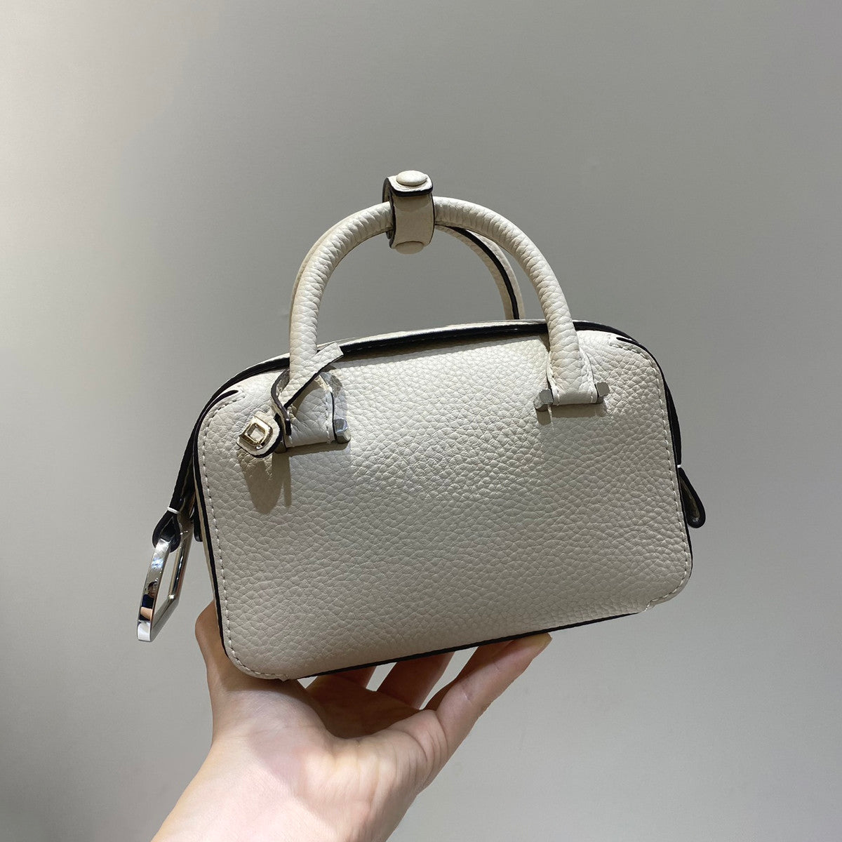Delvaux Women's Solid Color Detachable Shoulder Strap Grained Calfskin Shoulder Handbag Bag Bags #76171