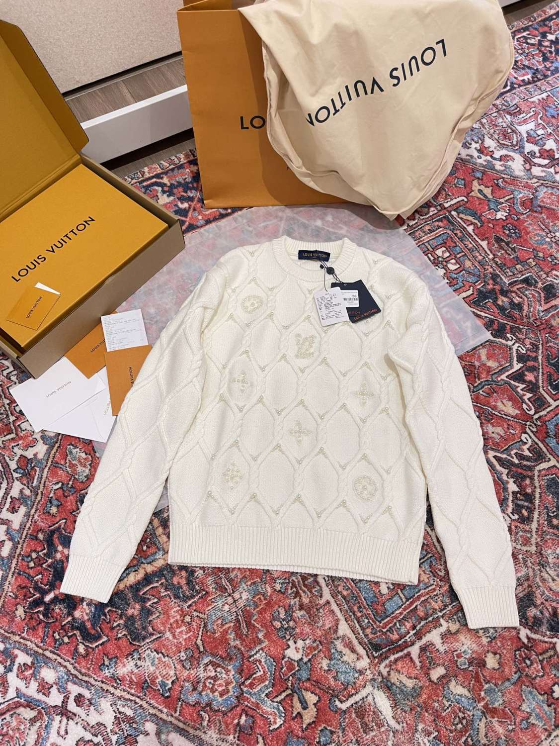 Louis Vuitton Men's Autumn and Winter Solid Color Crew Neck Knit Long Sleeve Sweater #74265