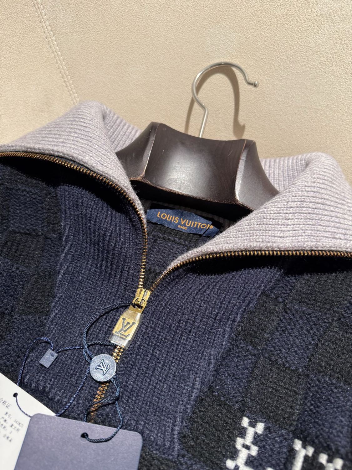 Louis Vuitton Damier Knit Blouson #335859