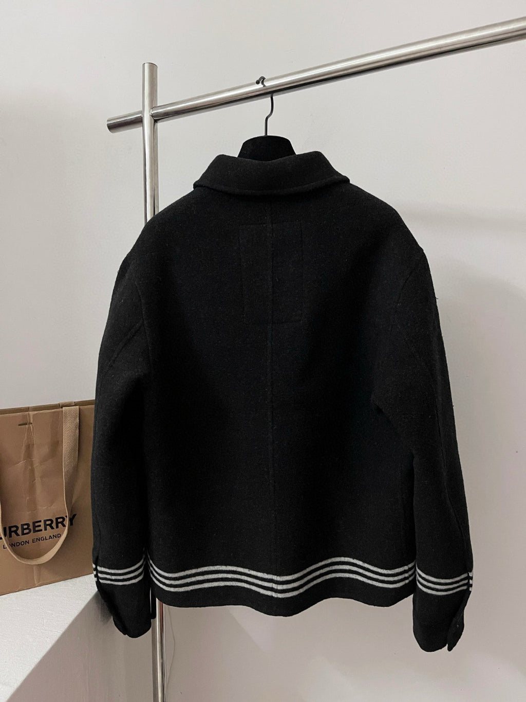 Burberry Men's Spring/Autumn Solid Color Fashionable Simple Striped Print Pattern Pointed Collar Single Breasted Long Sleeved Jacket #78165