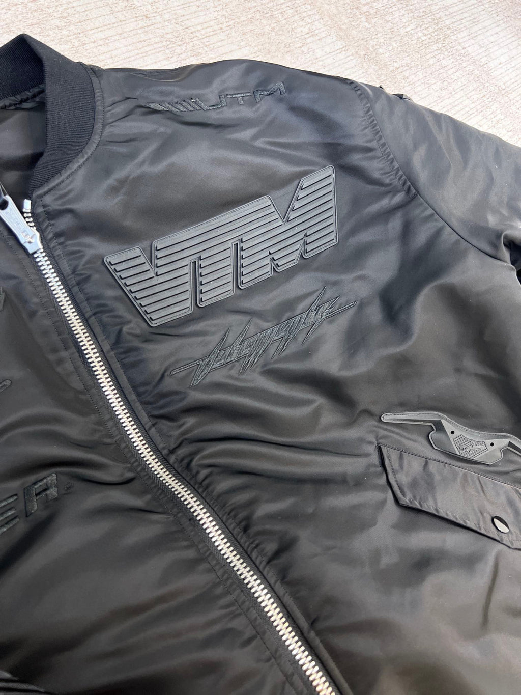 Vetements Embossed Letter Zip Sports Jacket #96689