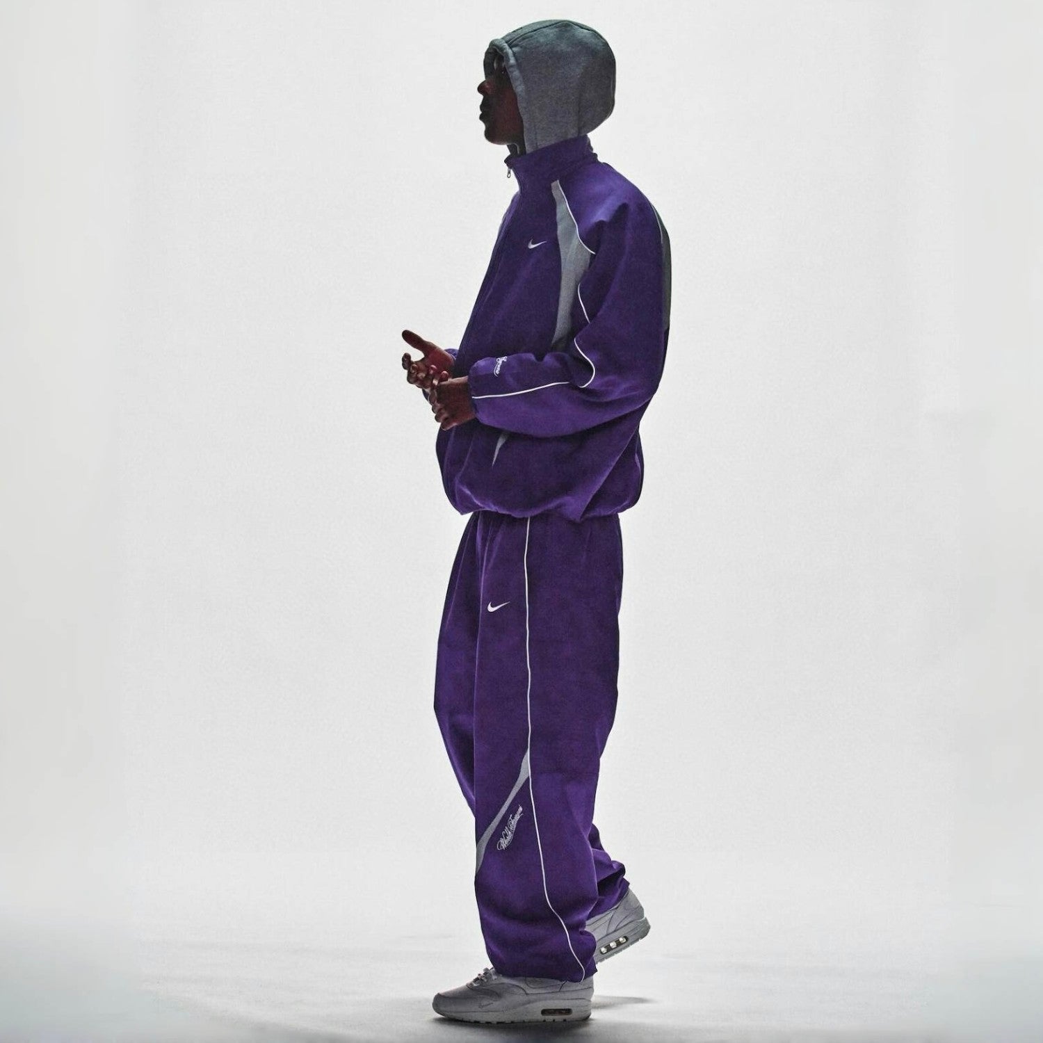 Supreme x Nike Men's Fashionable Cuff Embroidery Zipper Fitted Long-Sleeved Solid Color Sports Jacket Casual Striped Elastic Loose Sports Pants #81521