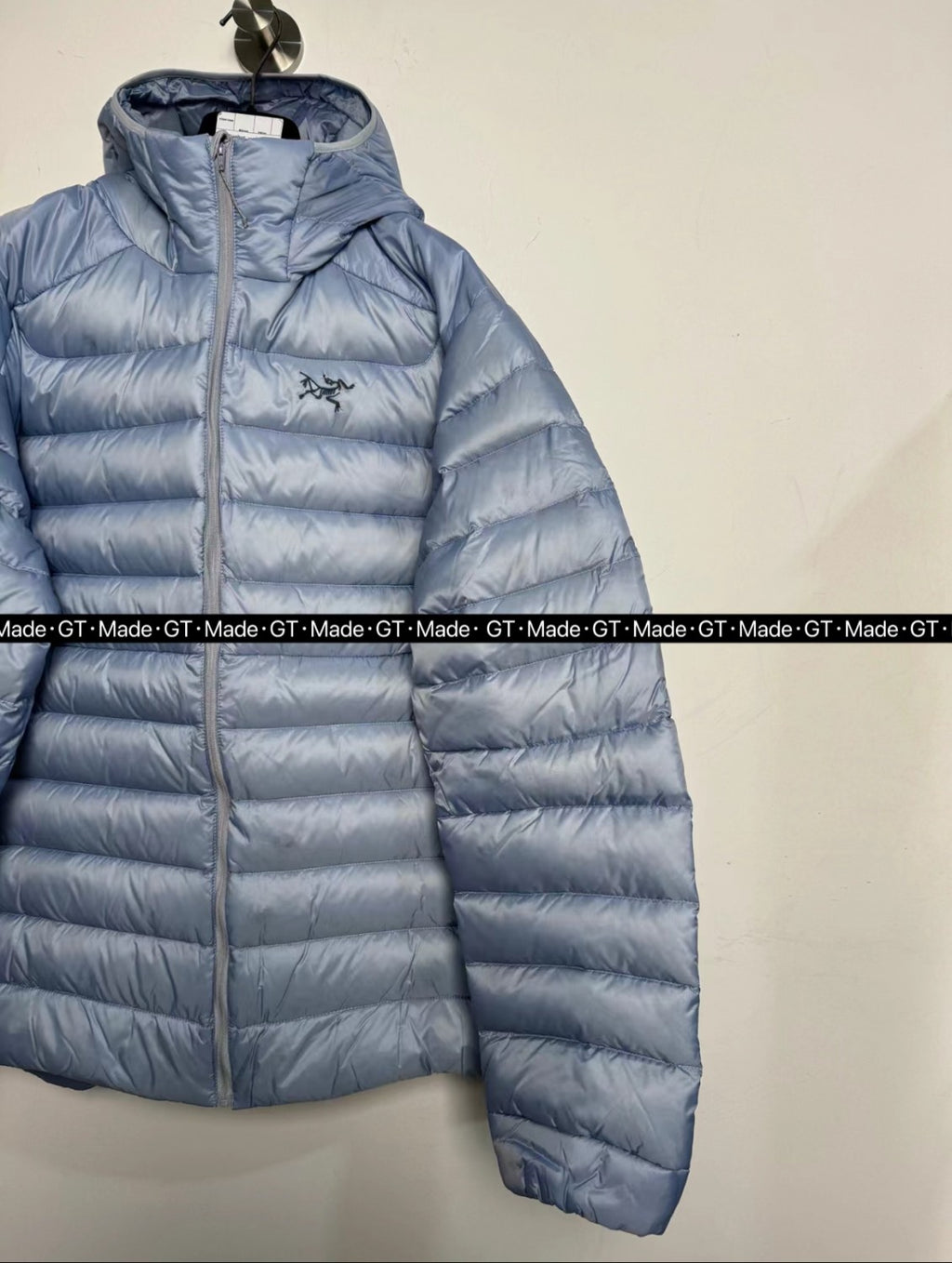 Arcteryx Men's Solid Color Zipper Lightweight Goose Down Windproof Long Sleeve Hooded Puffer Down Jacket #71889