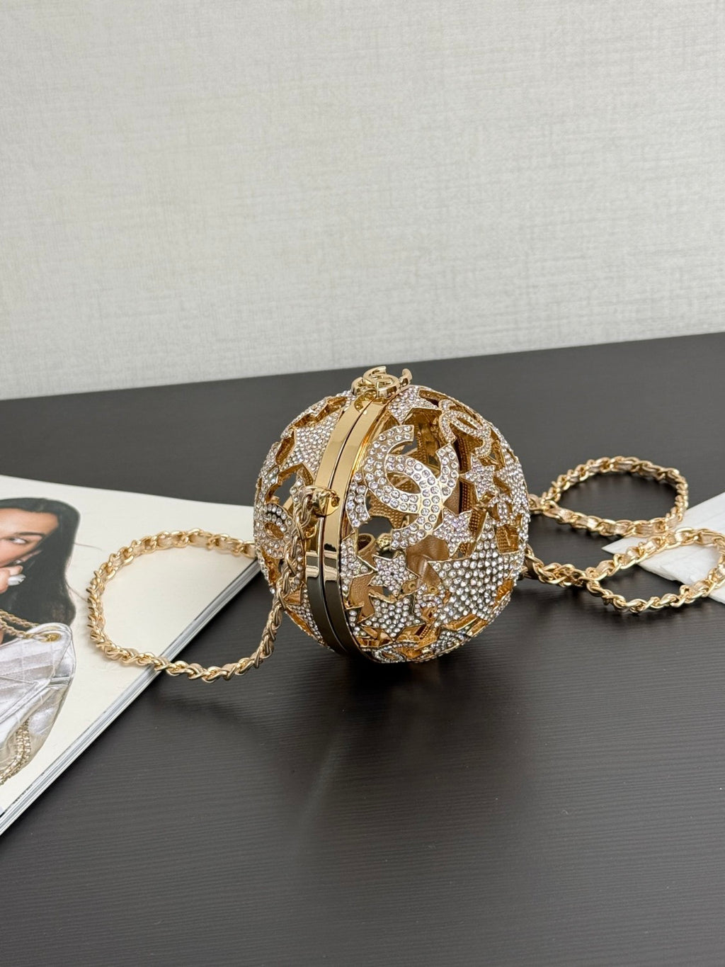 Chanel Haute Métiers d'art series star hollow spherical evening bag #332742