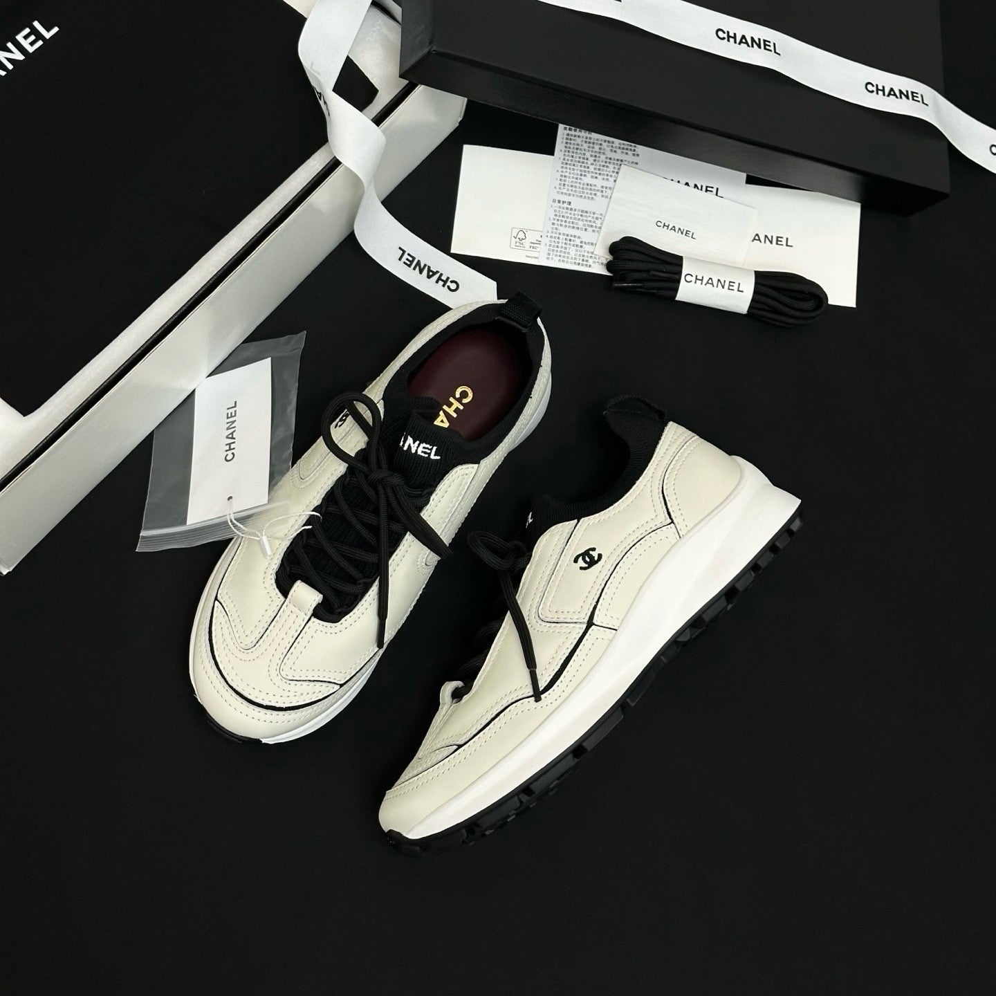 Chanel Cc Retro Casual Sneakers #387599