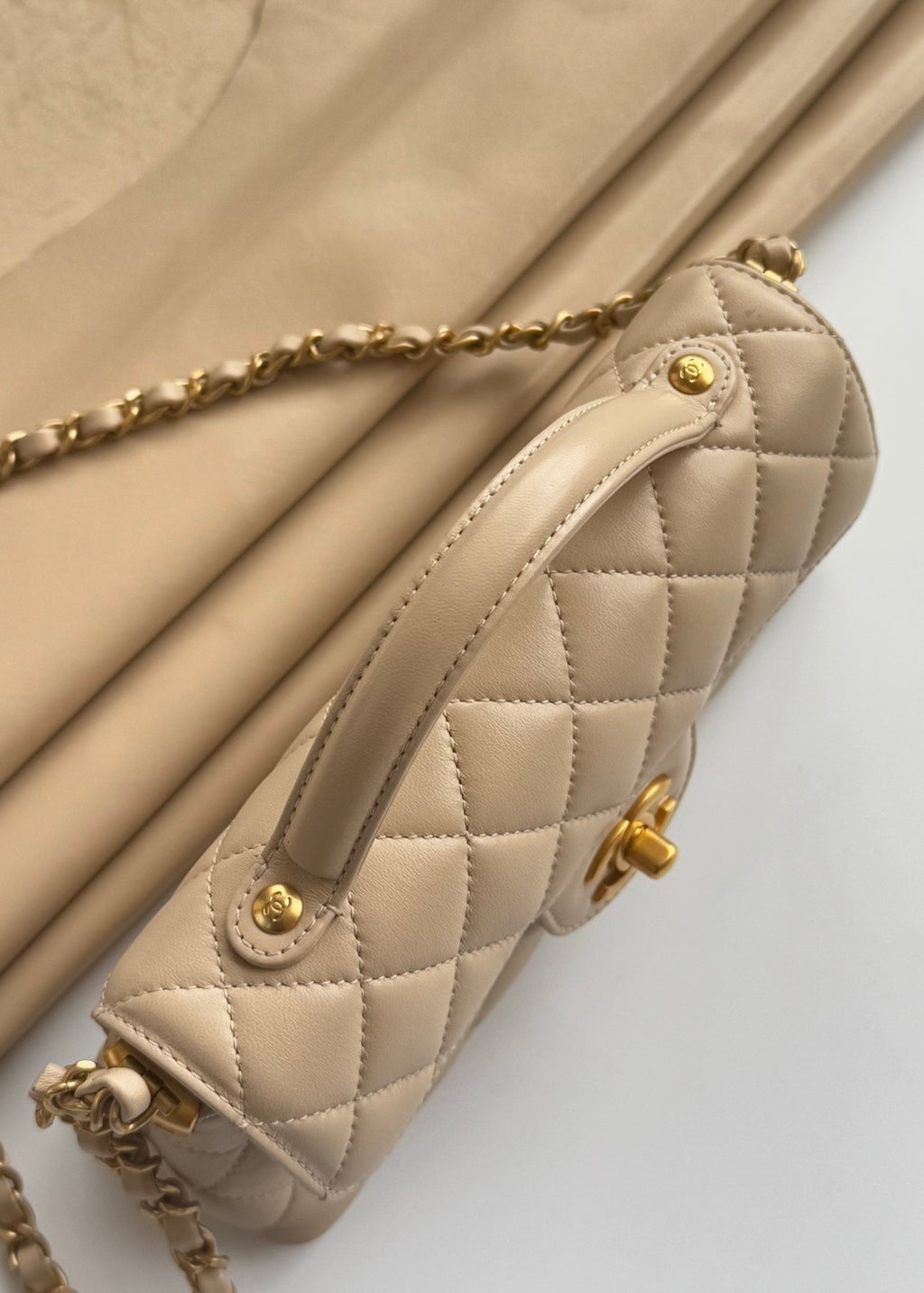 Chanel Women's Horizontal Trumpet Apricot Kelly Bag Lambskin Apricot Antique Gold Buckle Shoulder Crossbody Handbag #332359