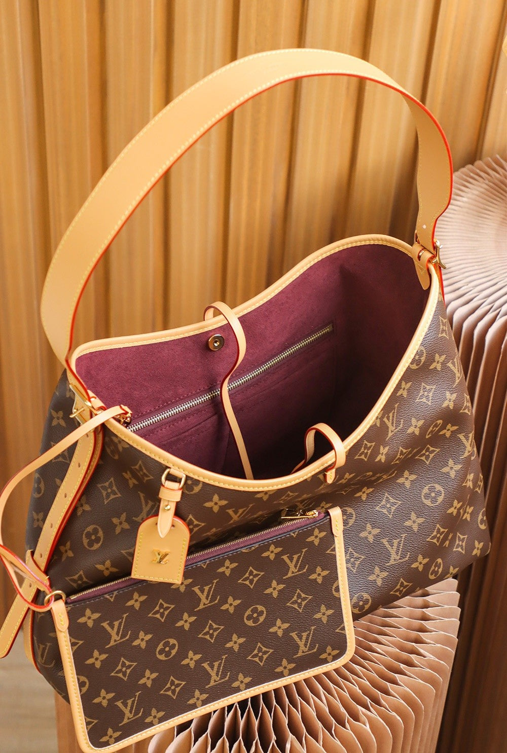 Louis Vuitton Women's CarryAll MM Monogram Handbags M46197 #333545