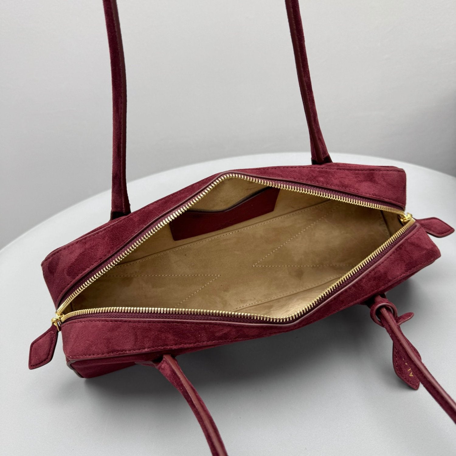 Alaïa Raspberry Le Teckel Medium Bag in Nubuck #320545