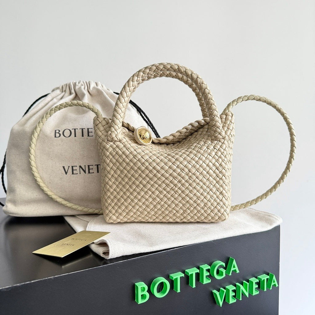 Bottega Veneta 26SS Tosca Shoulder Bag Handheld Classic Women's Woven Bag #195275