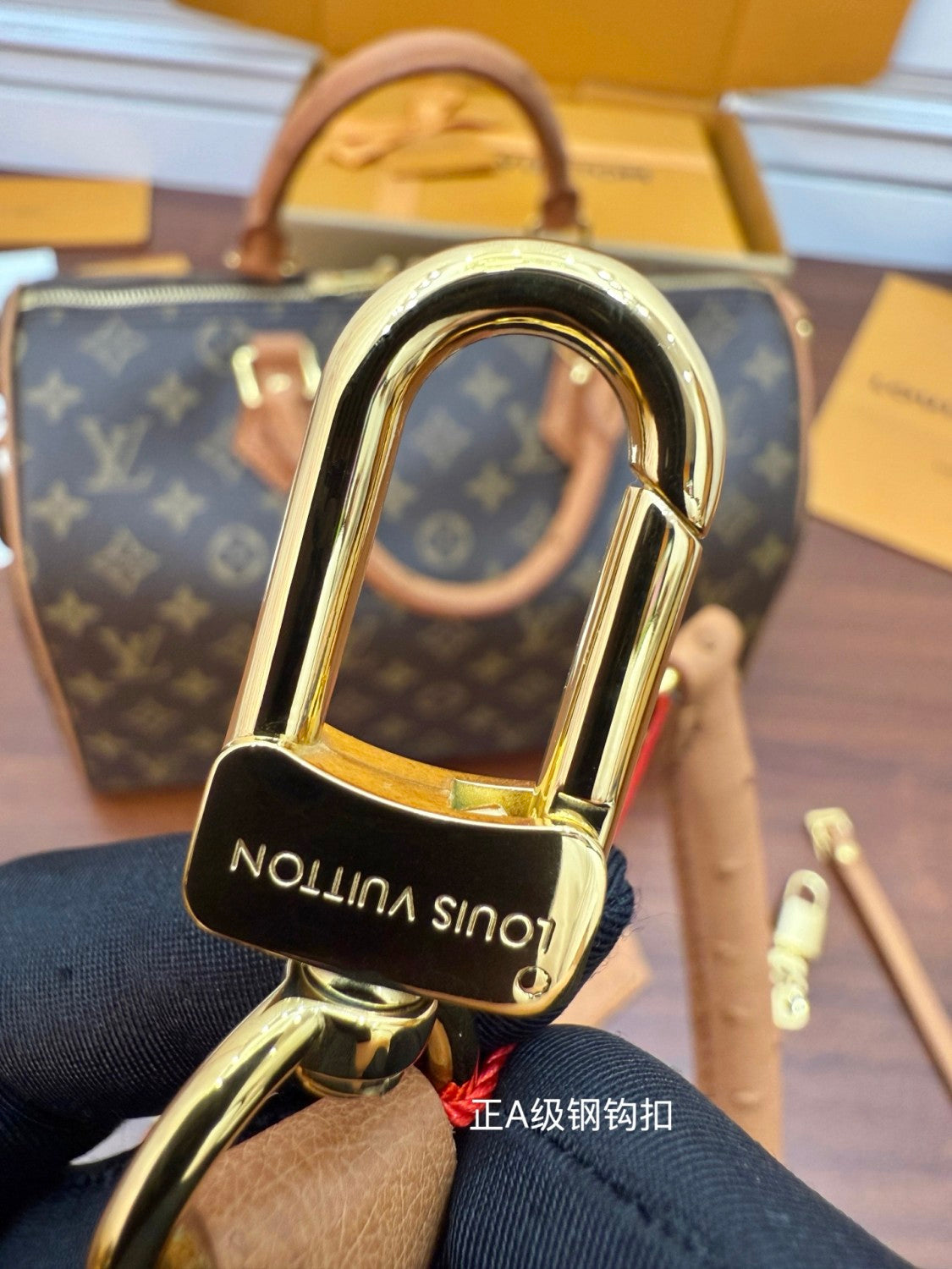Louis Vuitton SPEEDY SOFT 30 BOHO Women's Classic Fashion Detachable Adjustable Shoulder Strap Leather Classic Print Pillow Bag Shoulder Bag Crossbody Handbag Bags N87212#78243