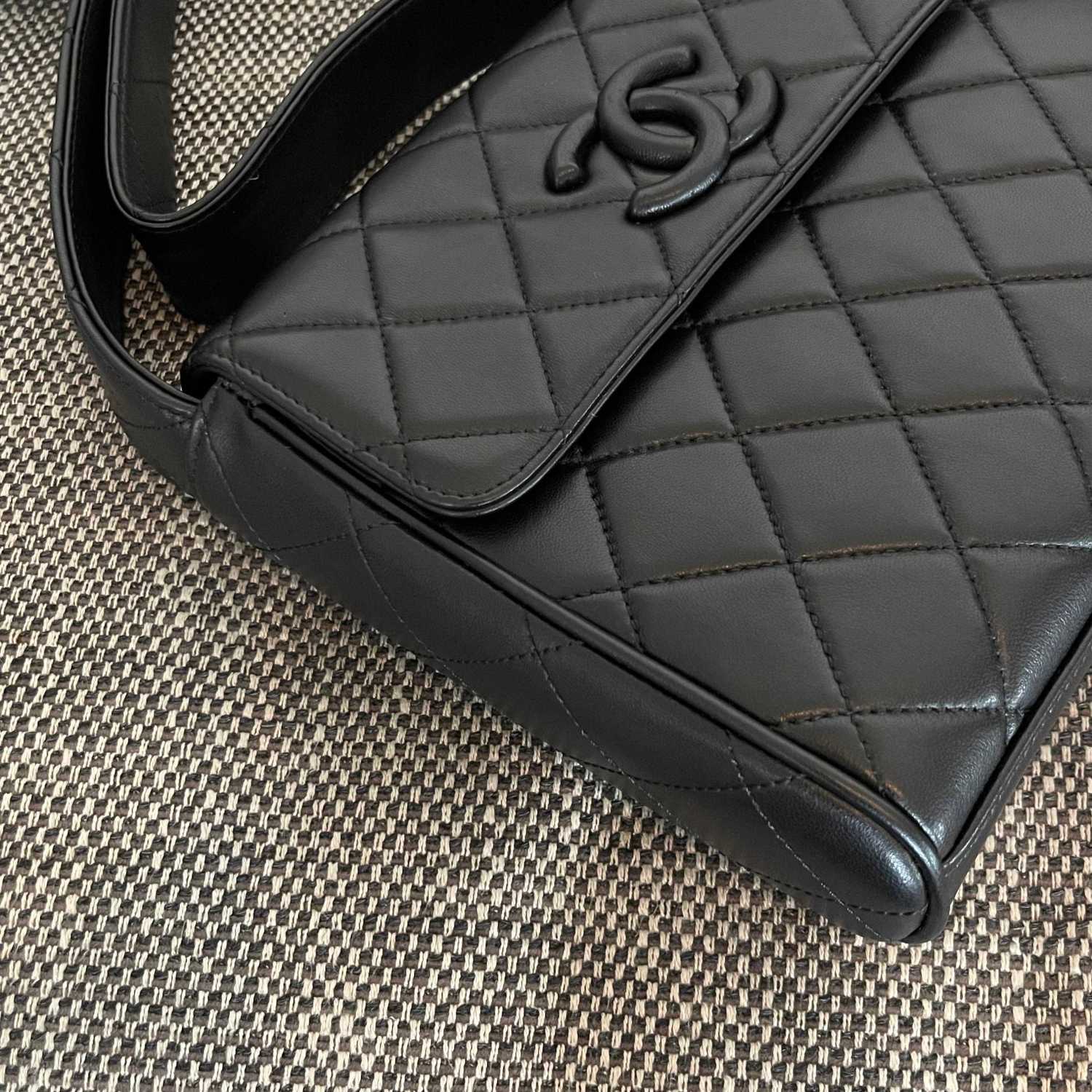 Chanel Women's Men's Vintage Black Knight Square Box Crossbody Bag With Flap Cover - Elegant And Sophisticated Handbag #81871A