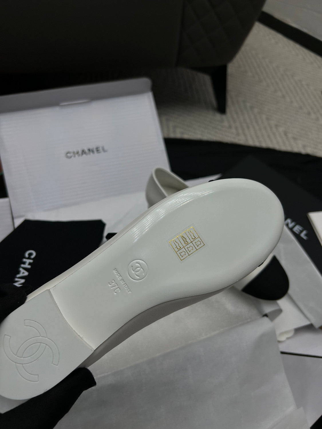 Chanel Mary Janes Lambskin Silk Grosgrain White Black #334248