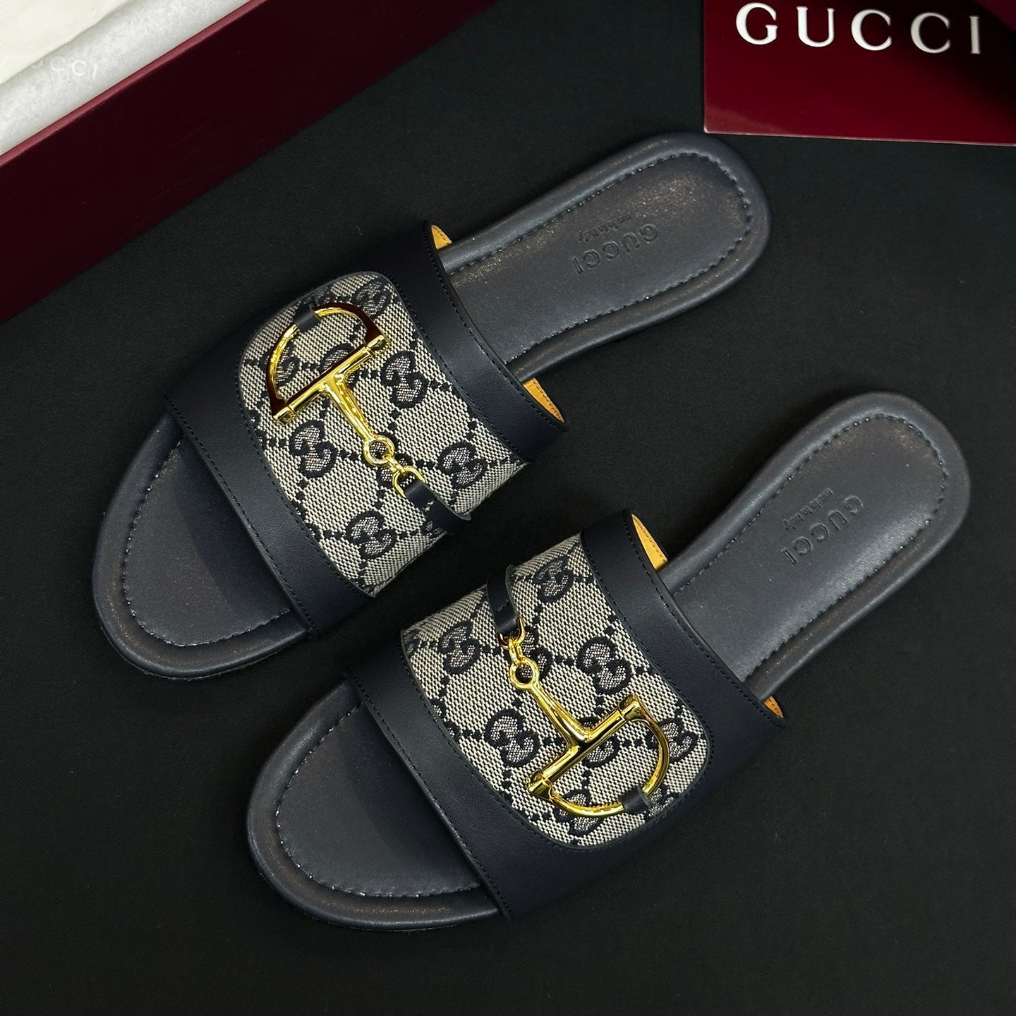Gucci Women's Summer Fashion Casual Round Toe Flat Leather Horse Bit Buckle Sandals  Shoes #78393
